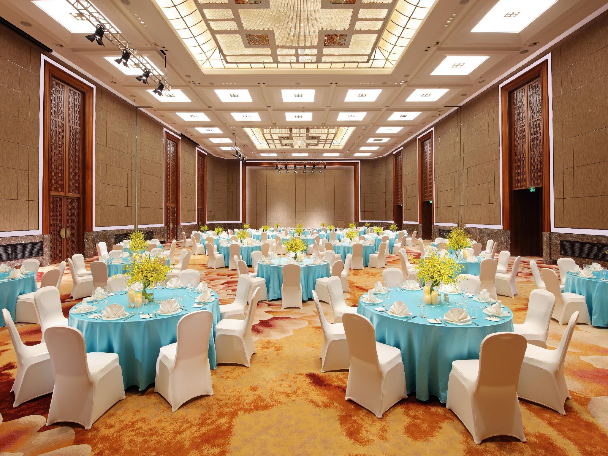หัวลุกซ์ โฮเทล แอนด์ รีสอร์ต จางเจี๋ยโข่ว ไอเอชจี โฮเทล Hotel Zhangjiakou ภายนอก รูปภาพ